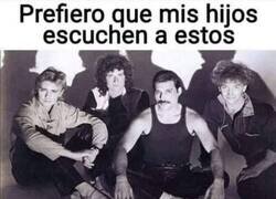 Enlace a Dos grupos totalmente diferentes