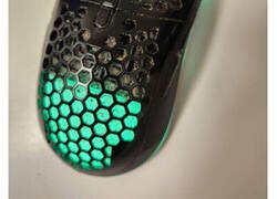 Enlace a Diseñadores de productos que no pensaron en que en algún momento habría que limpiarlos