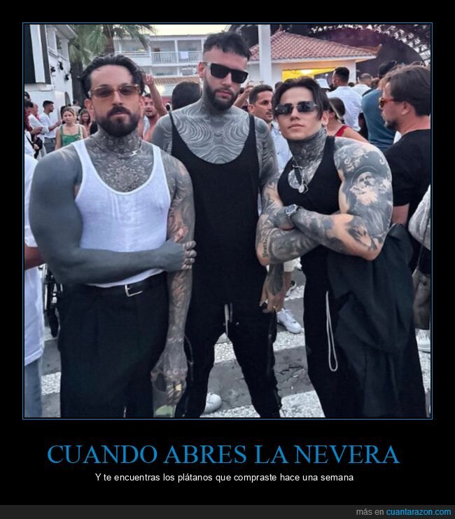 nevera,plátanos,tatuaajes