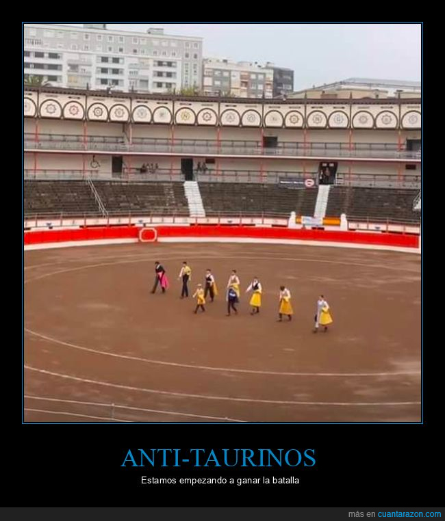 plaza,santander,toros,vacia