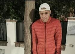 Enlace a Está con el mono