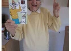 Enlace a Abuelos tan divertidos que te devuelven la fe en la humanidad