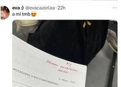 Enlace a Publica en Twitter lo que le ha escrito el profesor al lado de la nota del examen y la gente le responde así