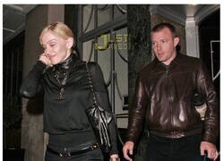 Enlace a Parece que se divirtieron en el hotel...