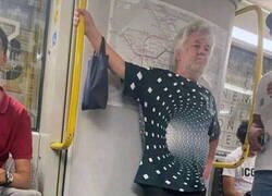 Enlace a Un agujero en el estómago