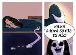 Enlace a El monstruo de debajo de la cama ataca de nuevo