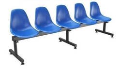 Enlace a Las sillas de la espera eterna