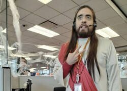 Enlace a Atención al cliente divina