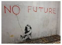 Enlace a Los fans de Banksy se quedan atónitos cuando el artista «confirma» su nombre en una entrevista reaparecida