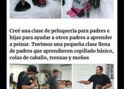 Enlace a Padres y madres geniales que se merecen una medalla