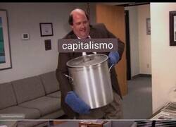 Enlace a Típico del capitalismo