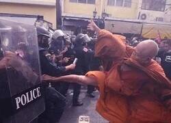 Enlace a Se acabaron la paz interior y la meditación