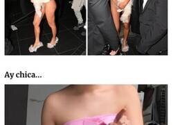 Enlace a Vestidos tan feos que acabaron expuestos en internet