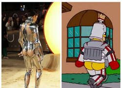 Enlace a Vestida para enfrentarse a un oso