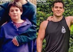 Enlace a Henry Cavill antes y ahora