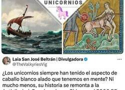 Enlace a Vikingos: unos genios del márketing a base de un bulazo y el comercio a gran escala troleando a media Europa vendiendo cuernos de unicornio con los que hacer antídotos, viagras medievales, cetros, tronos reales y piezas de ajedrez