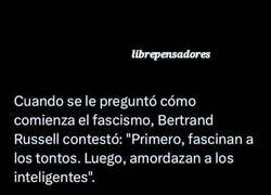 Enlace a Así comienza el fascismo