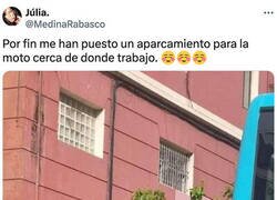 Enlace a Celebrando el nuevo parking de motos