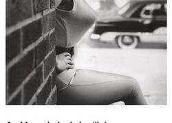Enlace a Sugerentes fotografías del Bullet Bra, el sujetador de los 50 que enloquecía a los hombres
