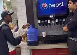 Enlace a Trayendo recipiente de casa