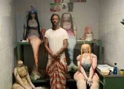 Enlace a Relación poliamorosa