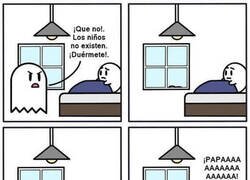 Enlace a Tu primo pequeño preguntando si tienes juegos en el móvil