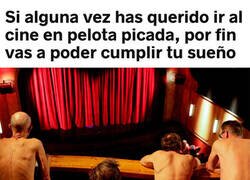 Enlace a Cines nudistas