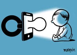 Enlace a Aparcados delante de un móvil