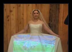Enlace a La novia sabe como poner contento a su marido