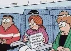 Enlace a Truco para que te dejen en paz cuando viajas