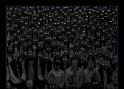 Enlace a Y aquí seguimos...