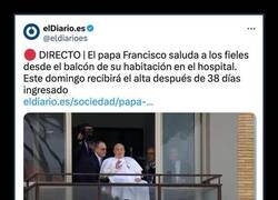 Enlace a El saludo del Papa desde el hospital