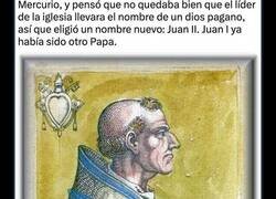 Enlace a ¿Por qué los papas se cambian el nombre cuando son elegidos?