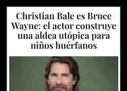 Enlace a Casi como Bruce Wayne