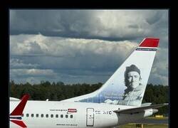 Enlace a Homenaje a Félix Rodríguez de la Fuente en una aerolínea noruega