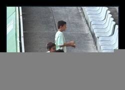 Enlace a Mucho mejor que ponerse el nombre de un jugador