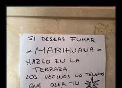 Enlace a Problemas con el vecino fumeta