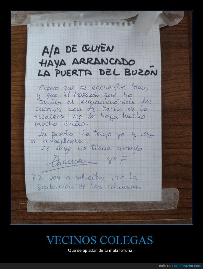 puerta,buzón,vecinos,carteles