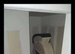 Enlace a Se compra una casa y se encuentra con una sorpresa inesperada