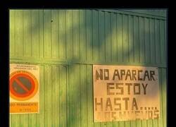 Enlace a Parece que el vado por sí solo no disuade de aparcar...