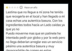Enlace a Culpando al restaurante de su torpeza