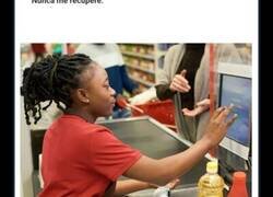 Enlace a Personas que malinterpretaron señales sociales, creando situaciones incómodas