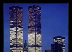 Enlace a Vista nocturna de la Torres Gemelas en los 70