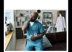 Enlace a Pacientes que dijeron o hicieron algo tan inquietante que aún atormenta al personal médico