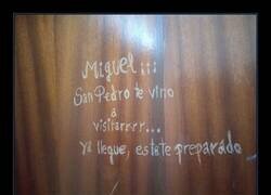 Enlace a La cosa pinta fea para Miguel...