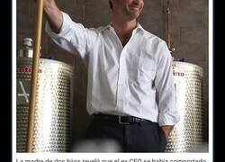 Enlace a La ejecutiva de recursos humanos Kristen Cabot, que apareció en la Kiss Cam de Coldplay con un CEO, finalmente rompe el silencio