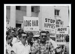 Enlace a El pelo largo es comunismo