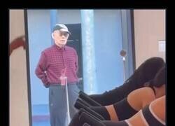 Enlace a Más entretenido que mirar obras