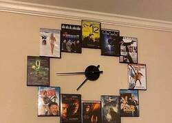 Enlace a No sé la hora, pero sí qué peli toca