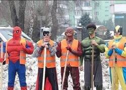 Enlace a Los Vengadores del quitanieves